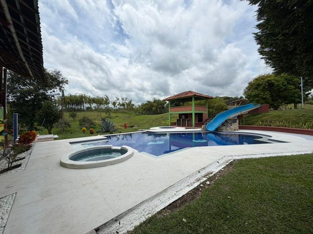 place photo 86
