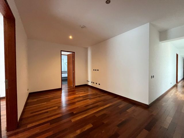 place photo 62