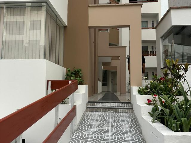 place photo 48