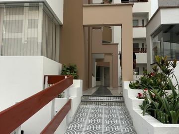 place photo 48