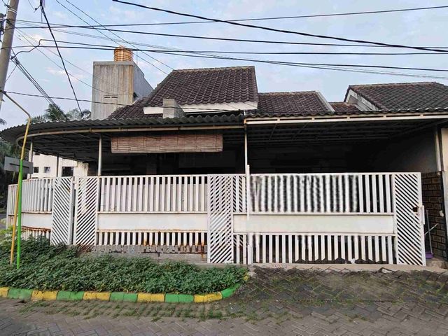 rumah murah poll di bawa harga pasar di perum star Safira Regency Wage Sidoarjo bohar pepelegi