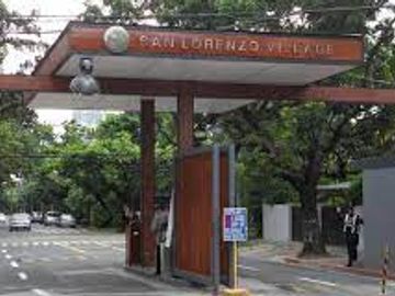 Old House For Sale in San Lorenzo Village, Makati City