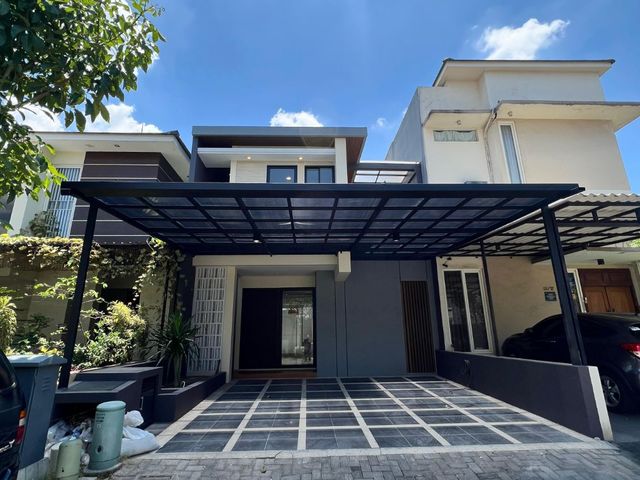 RUMAH MINIMALIS DIAN ISTANA