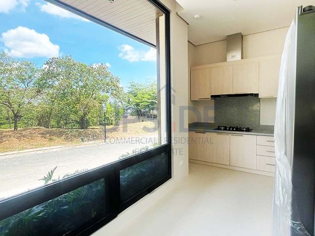 place photo 63