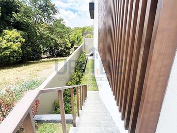 place photo 68