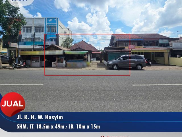 Rumah tepi jalan khw hasyim Pontianak Kota