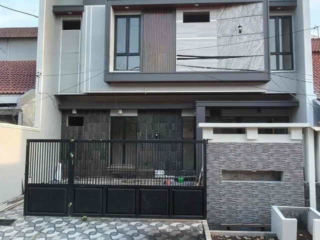 Rumah Siap Huni Lebar 10 di Manyar