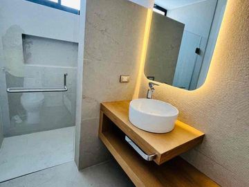 place photo 44
