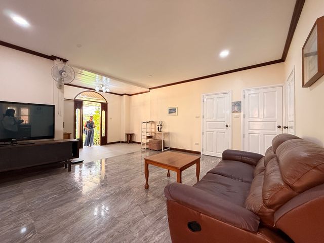 place photo 48