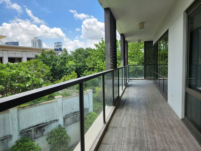 place photo 52