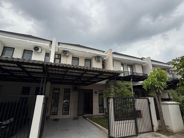 FOR SALE RUMAH STRATEGIS ROW JALAN LEBAR DI PONDOK TJANDRA SIDOARJO SAFE 164