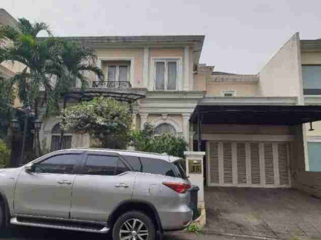 Rumah jl les beles maisons Tangerang