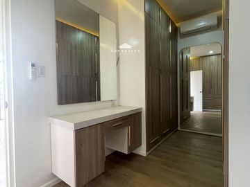 place photo 113