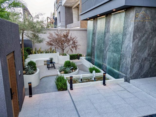 place photo 31