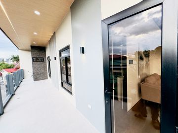 place photo 58