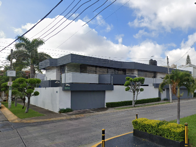 place photo 11