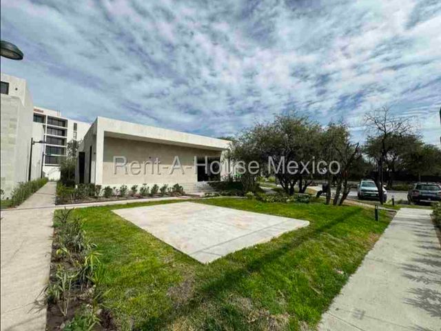 place photo 28
