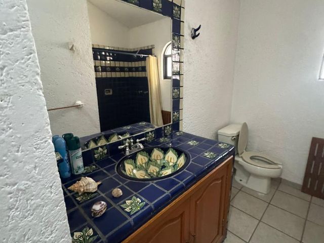 place photo 23