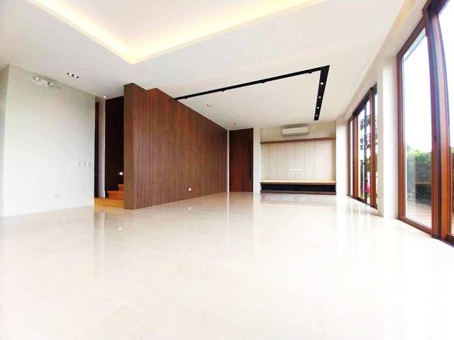 place photo 48