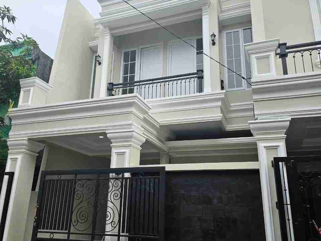 Rumah mewah jl Faisal Makassar dekat Pettarani Panakukang Hertasning Boulevard