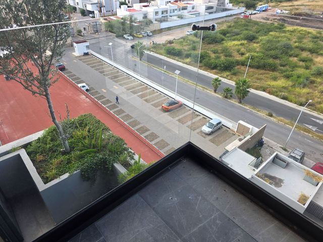 place photo 136