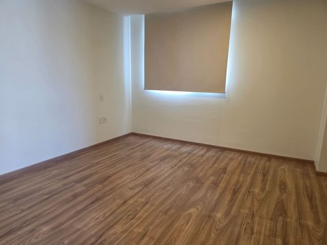 place photo 126