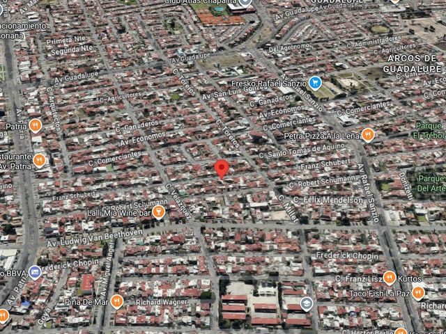 place photo 9
