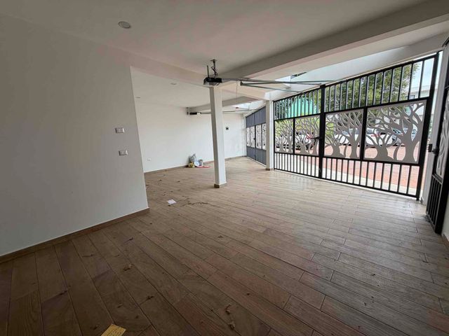 place photo 48