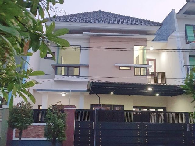 DI JUAL RUMAH SIAP HUNI LOKASI STRATEGIS