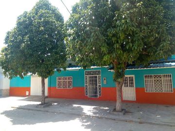EN FLANDES - TOLIMA VENDEMOS CASA RENTABLE
