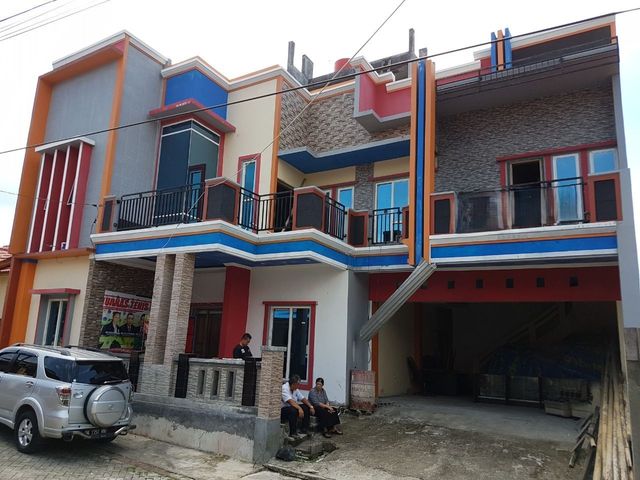DIJUAL RUMAH