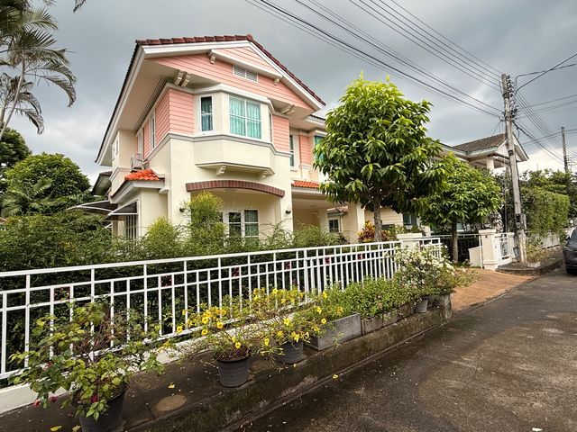 place photo 36