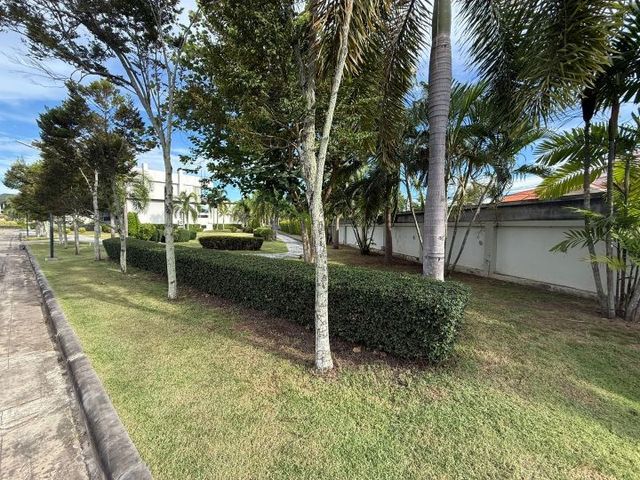 place photo 32