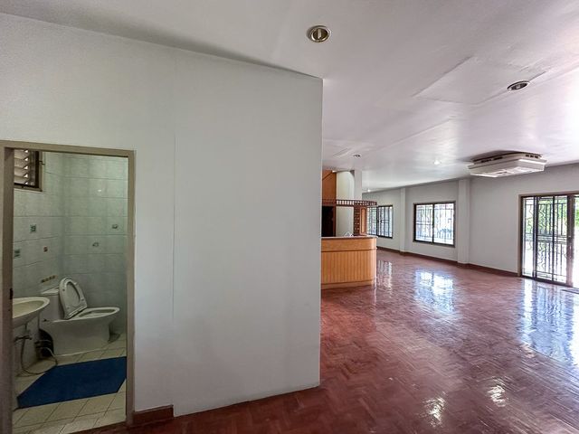 place photo 39