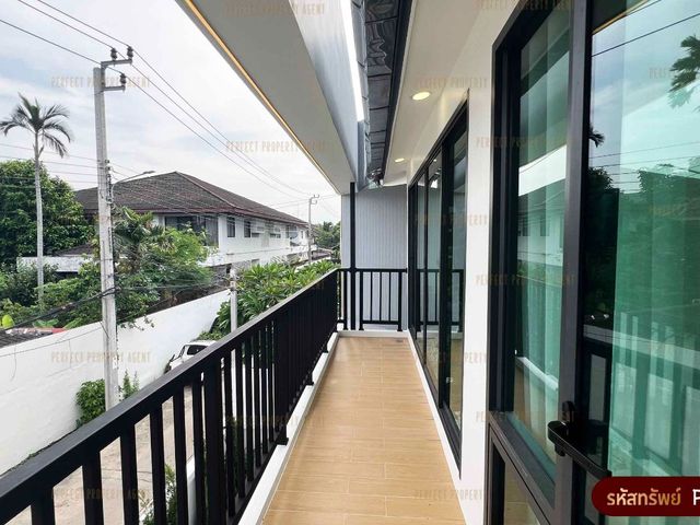 place photo 39