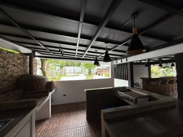 place photo 58