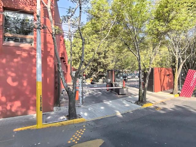 place photo 23