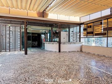 place photo 24