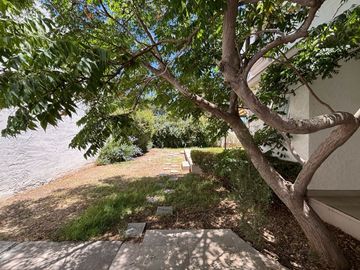 place photo 32