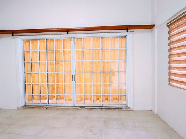 place photo 60