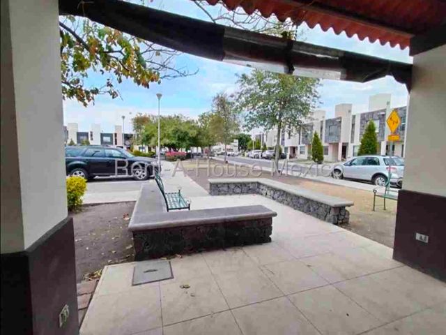 place photo 25
