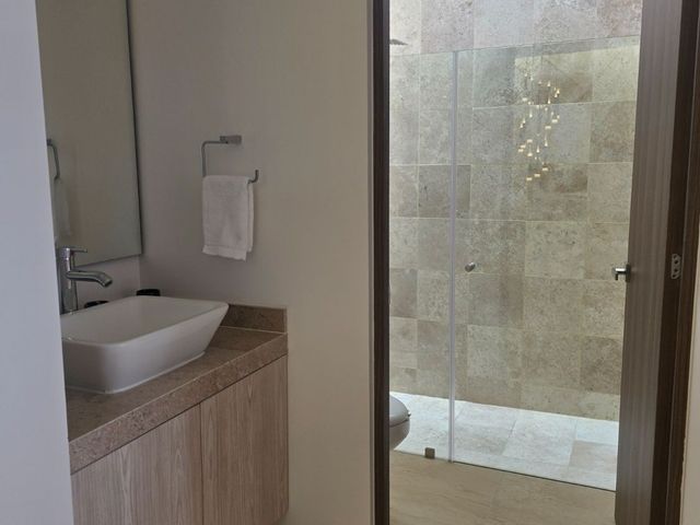 place photo 56