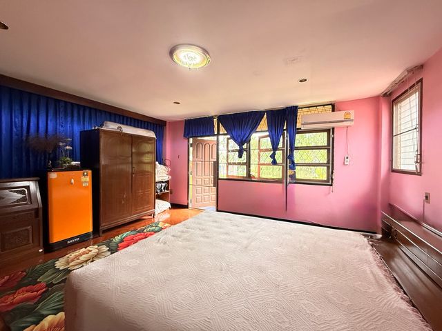 place photo 44