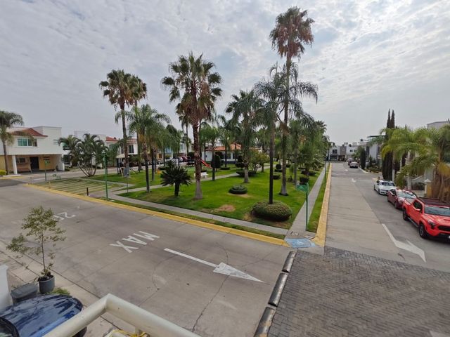place photo 29