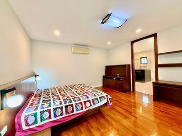 place photo 92