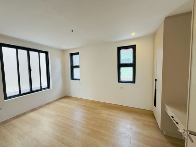 place photo 47