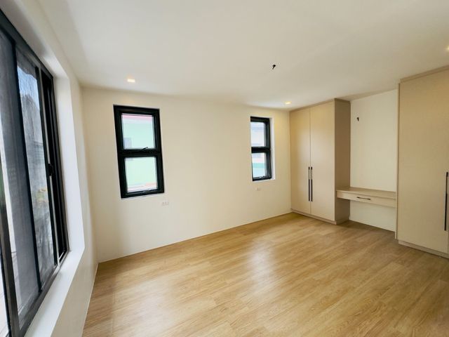place photo 49