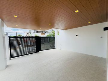 place photo 52
