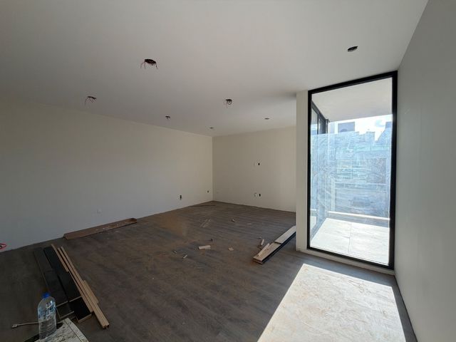 place photo 59