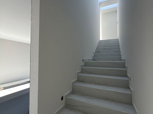 place photo 71